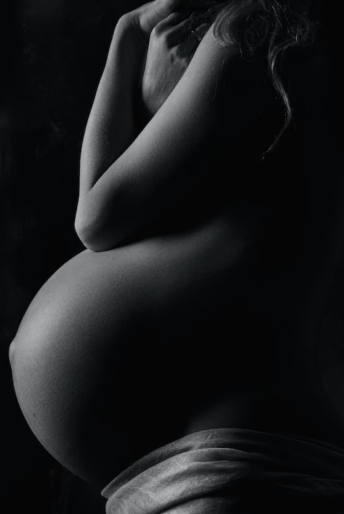 pregnancy photography ideas 18